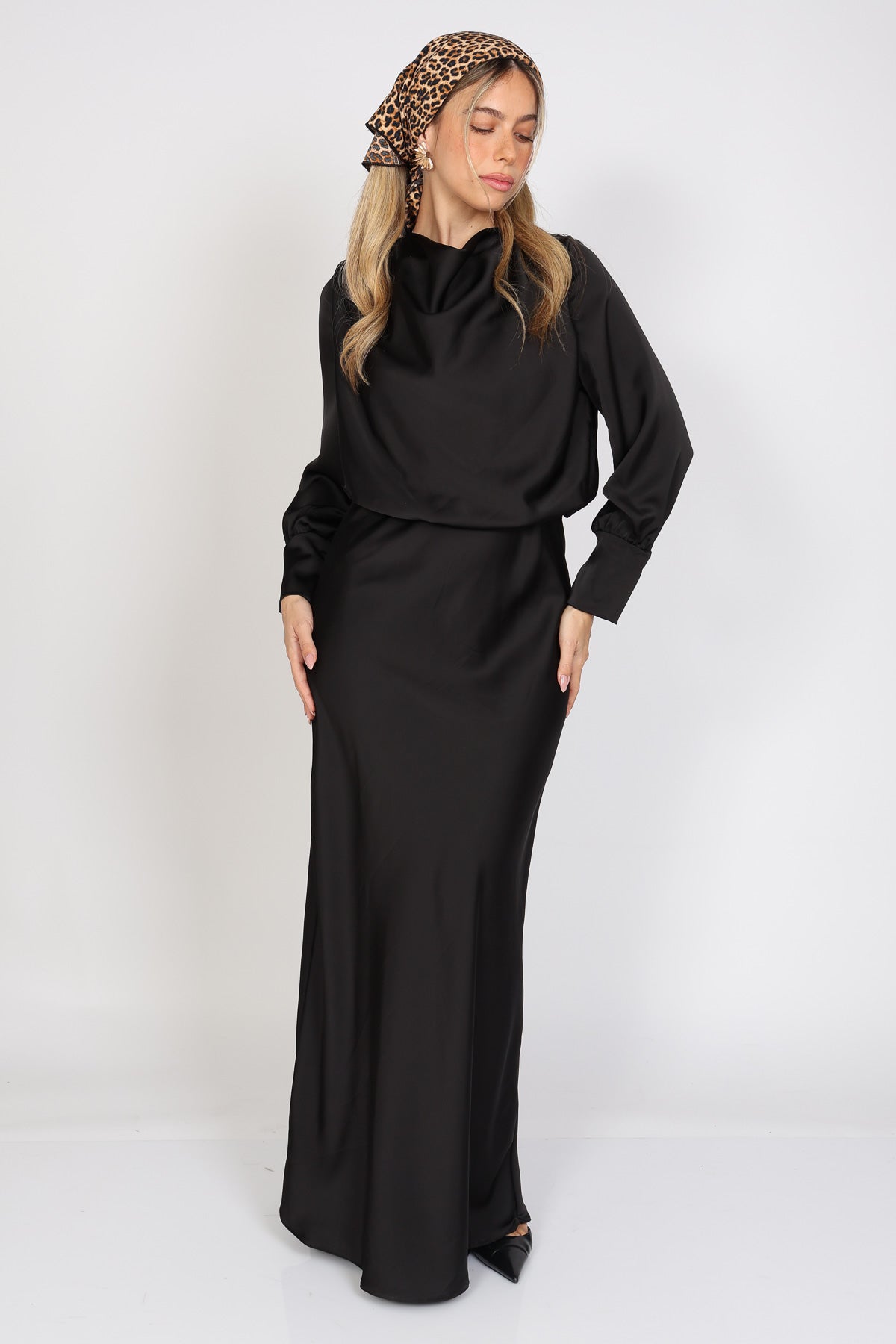 שמלת סאטן לורן