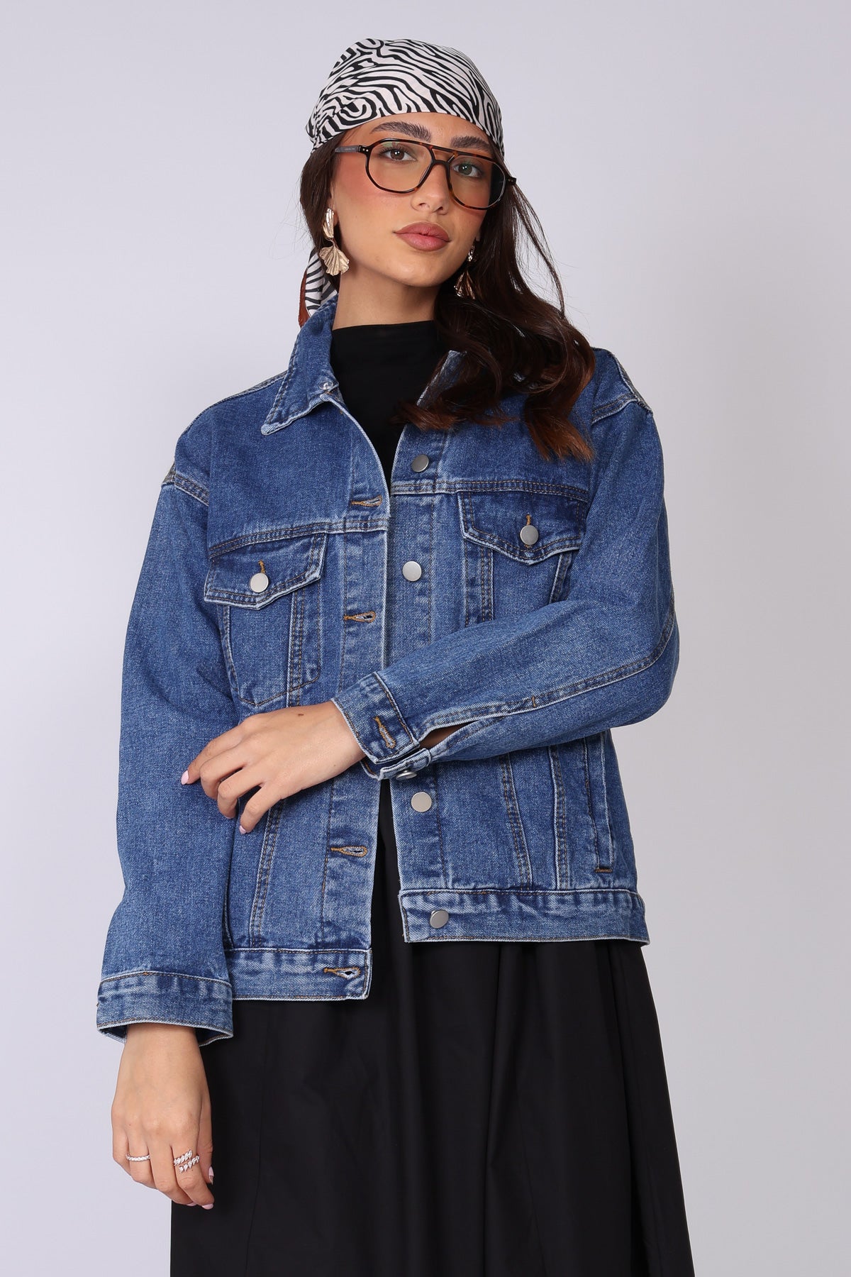 ג'קט ג'ינס ברוס