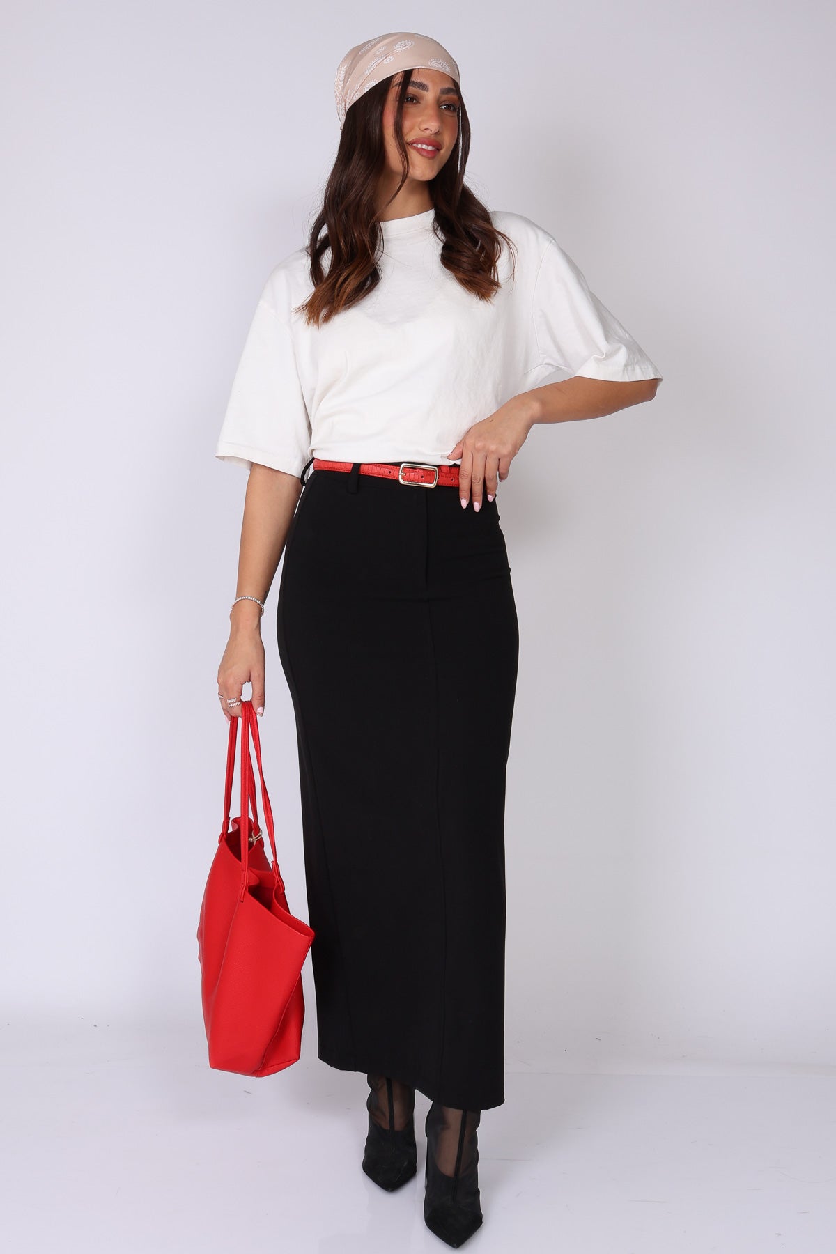 חצאית ישרה קלאס